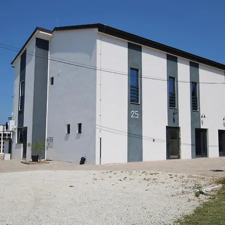 Klara 3* Gedići